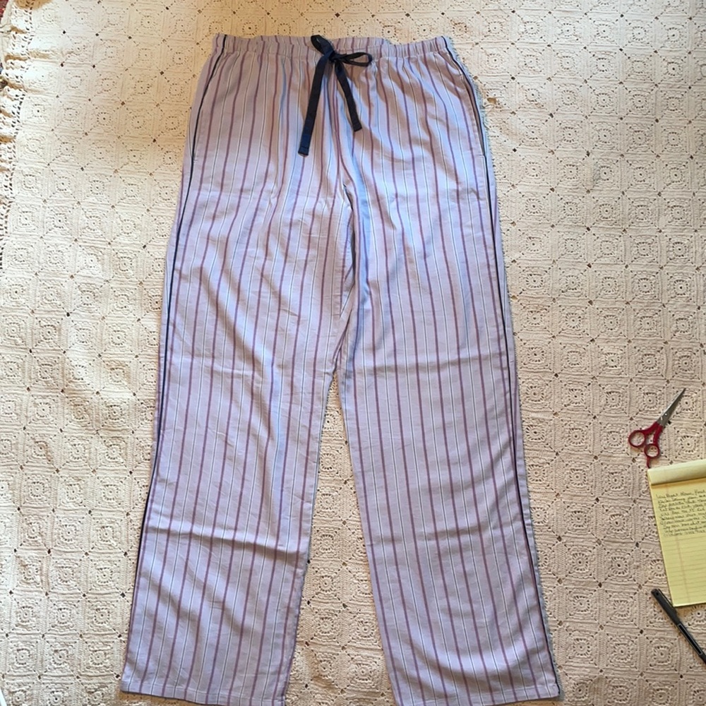 Victoria Secret women’s PJ bottoms, size M. So soft!